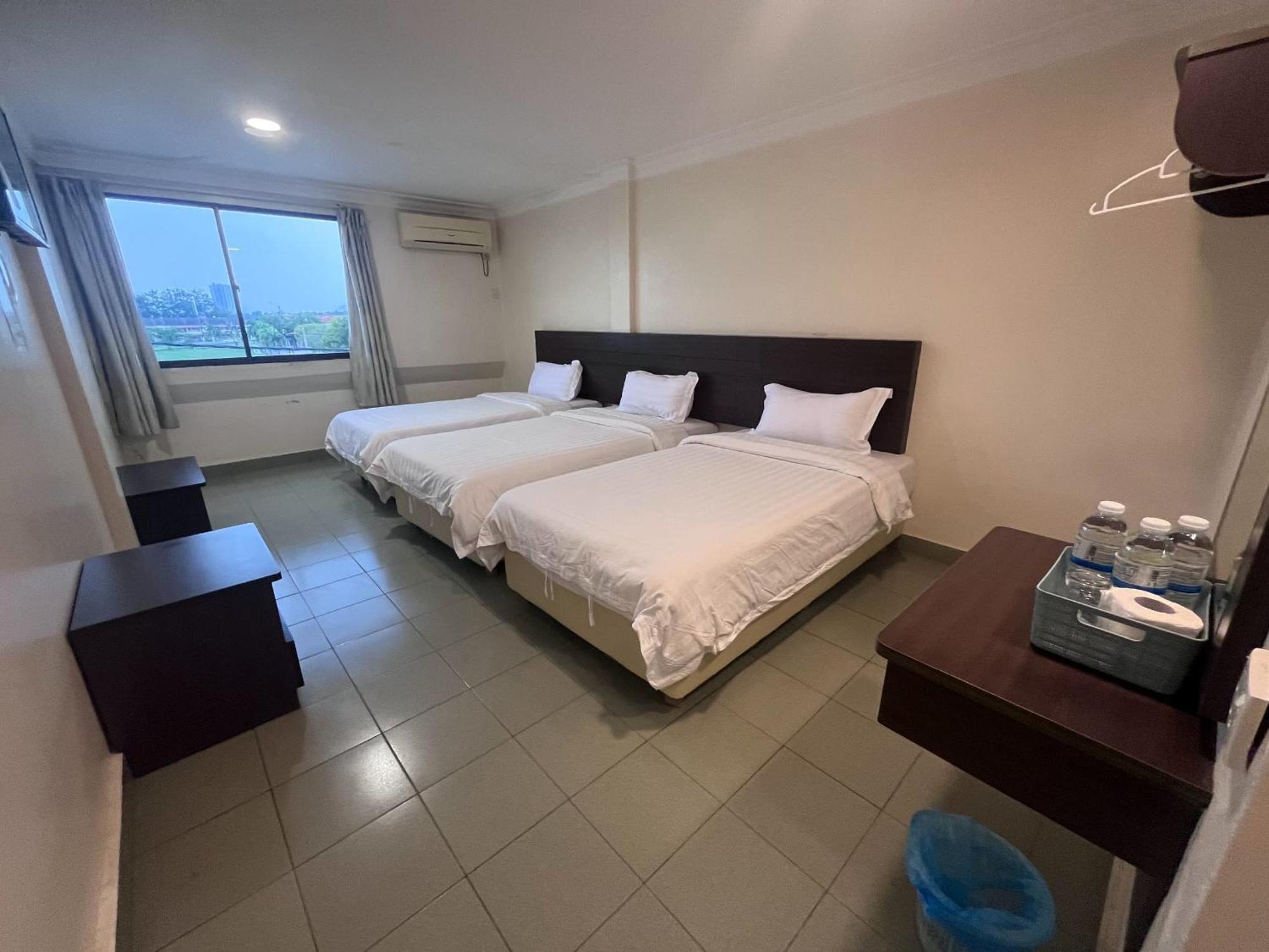 Hotel Sitiawan Buitenkant foto